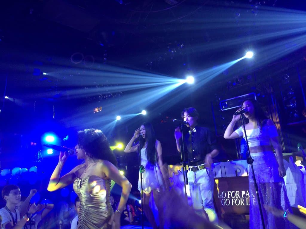 VICS Bar的五周年庆典，非常赞