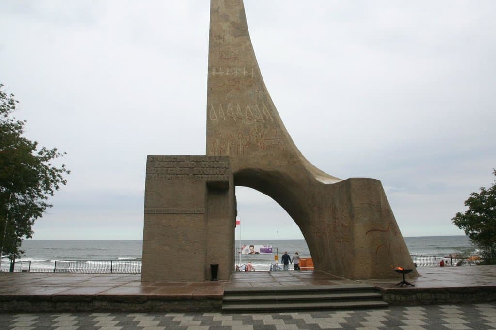 Denkmal Vermahlung mit dem Meer 2