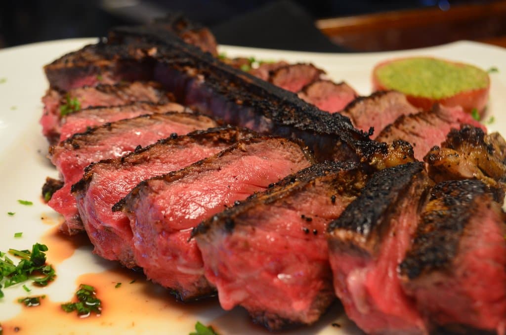 Portehouse with a 1200 degree crust