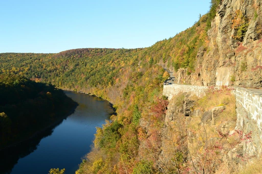 Hawk's Nest