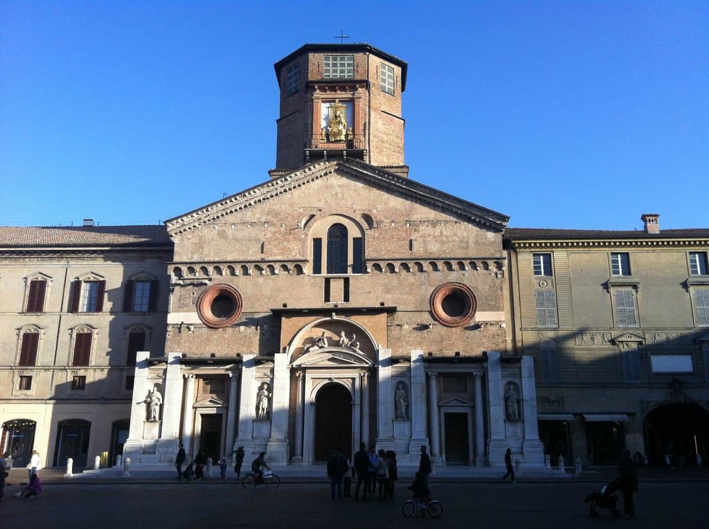 Il Duomo di Reggio Emilia il pomeriggio