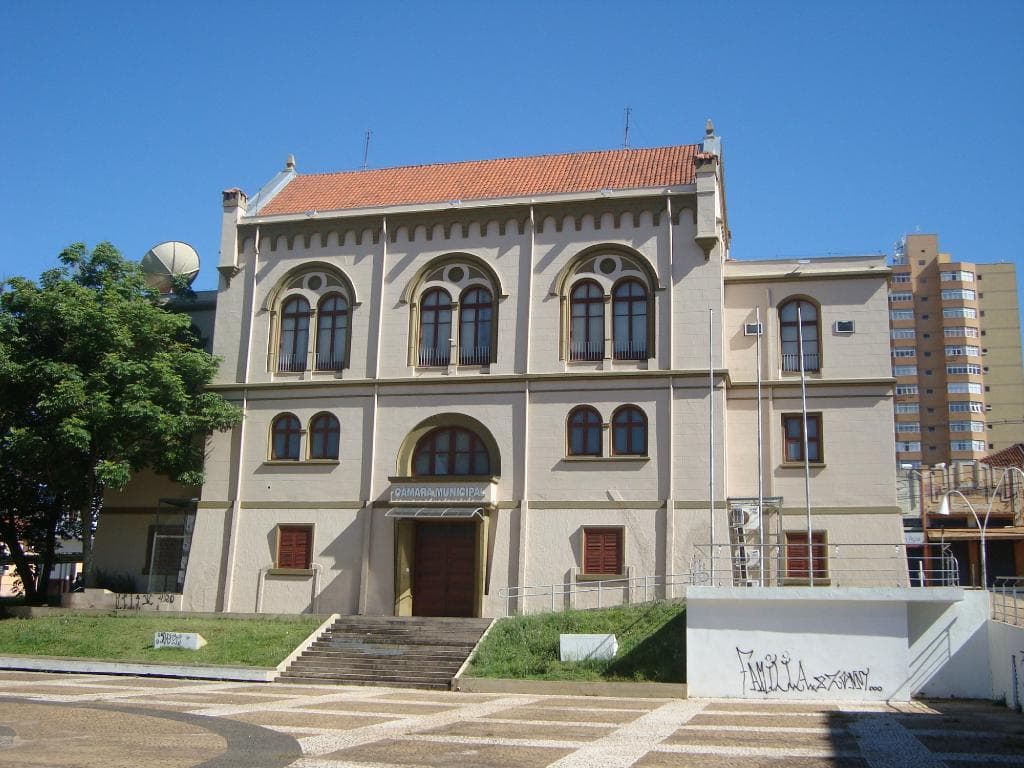 Câmara Municipal de São Carlos - Praça Coronel Salles