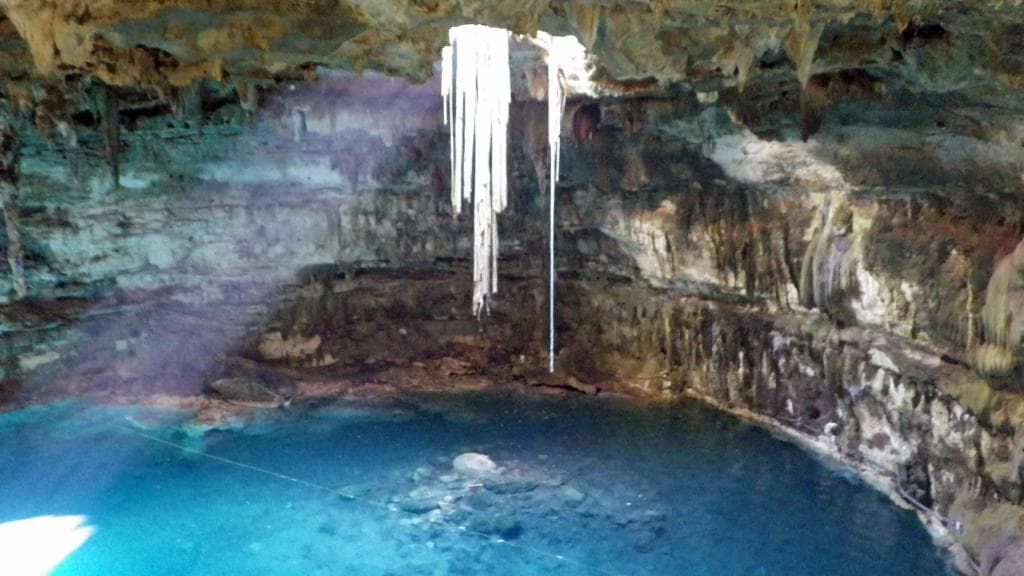 Samula Cenote