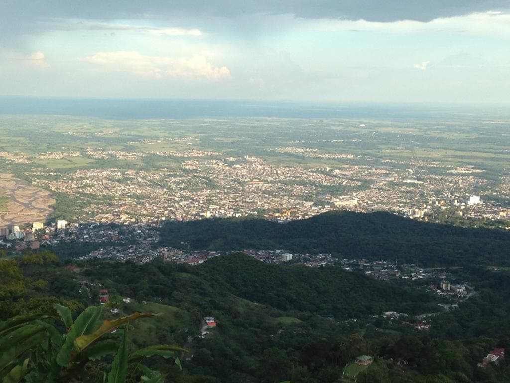 ATARDECER EN VILLAVO