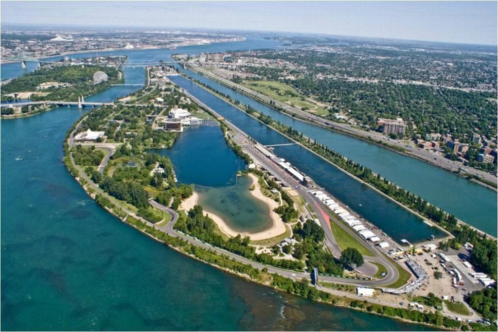 Vue aérienne de l'île Notre-Dame et le circuit Gilles-Villeneuve