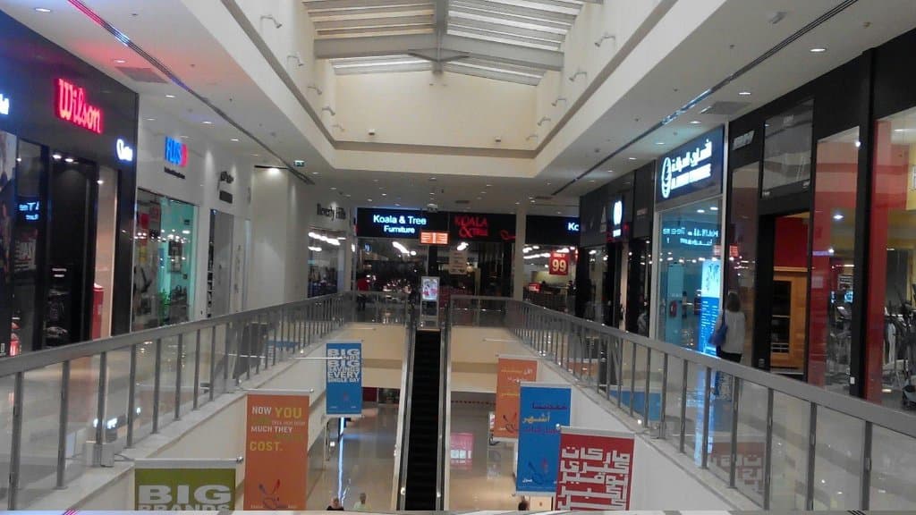 Outlet Mall