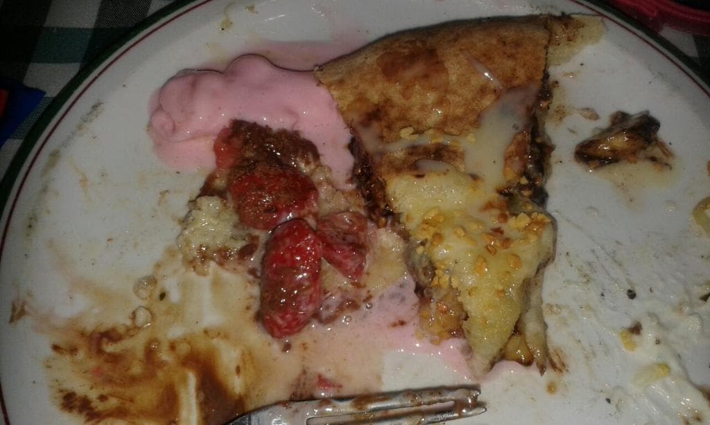 Pizza de sorvete. .. junto com a king kong eu acho.  Hehehehe
