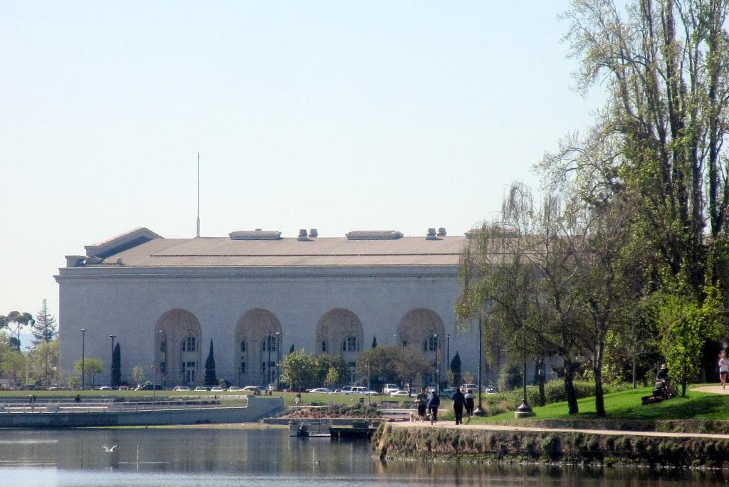 Henry J. Kaiser Convention Center, Oakland, Ca