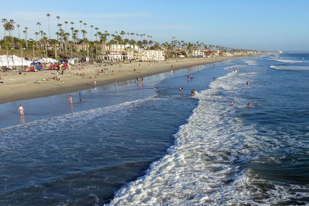 Clean with good access to the water