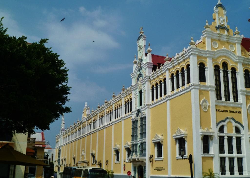 place Bolivar
