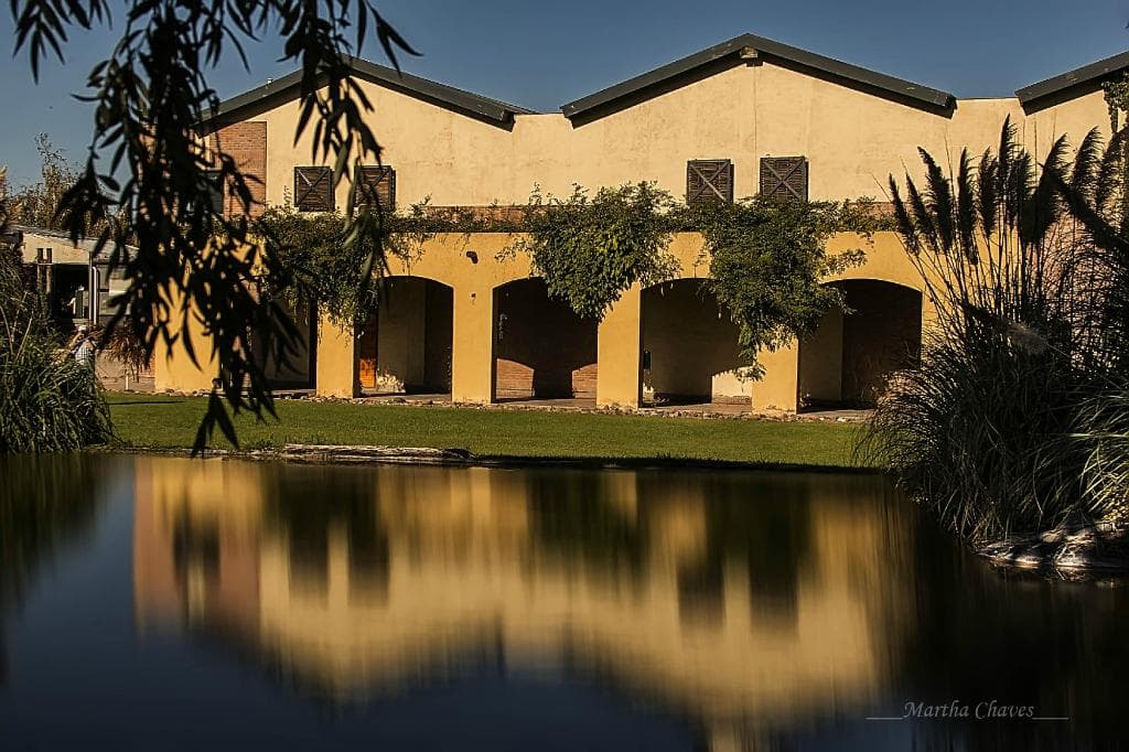 Bodega Tierras Altas  |  Acceso sur 6501 lateral este , Luján de-Mza