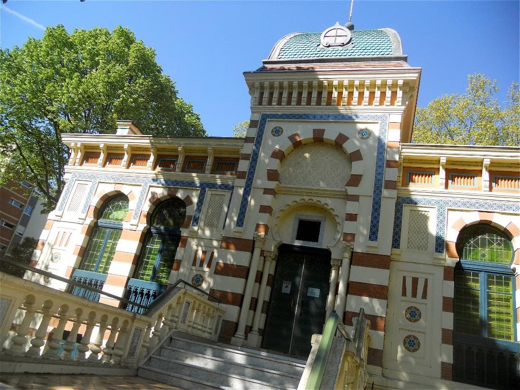 Villa mauresque d'un voyageur-collectionneur d'art oriental