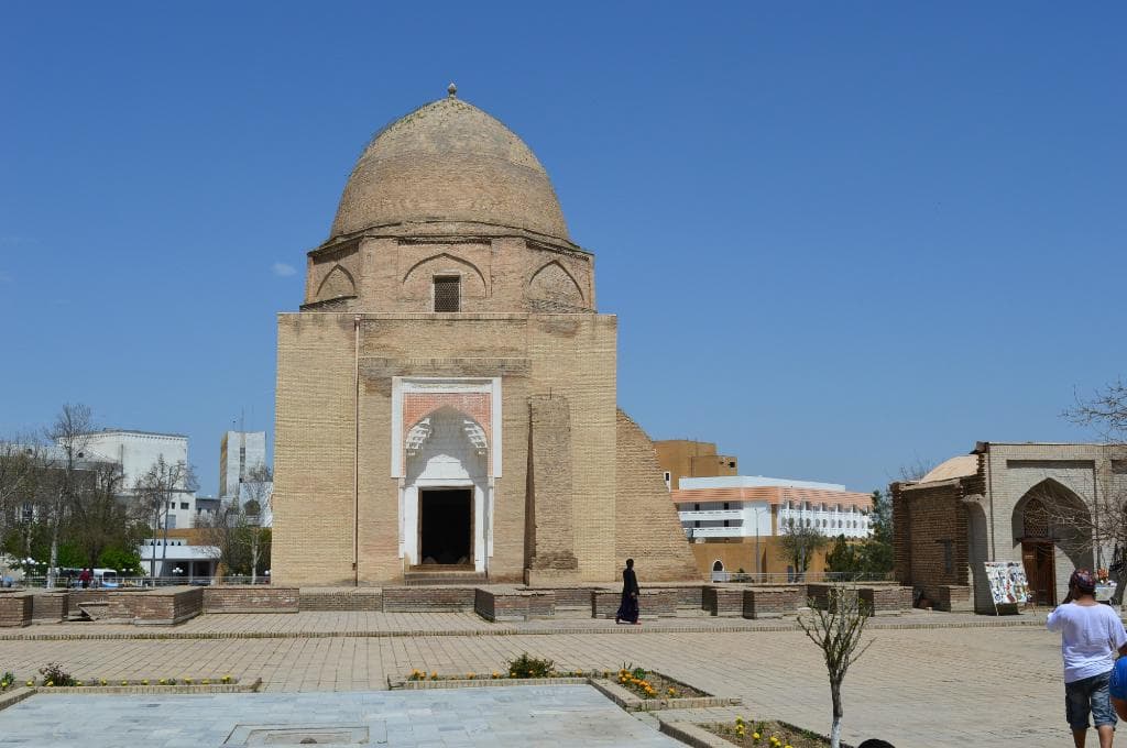 Мавзолей Рухабад