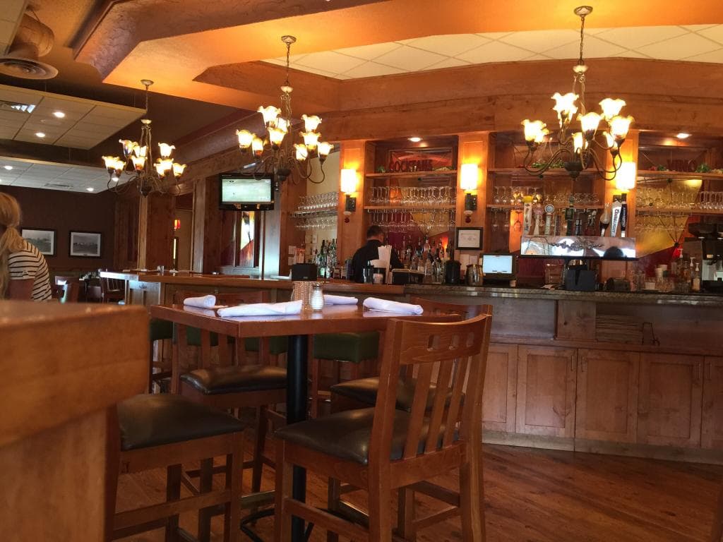 These photos show the bar area and some
Of the drying at the Grille 26 restaurant.