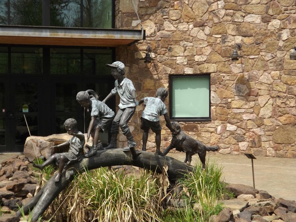 Beautiful Bronze Sculpture