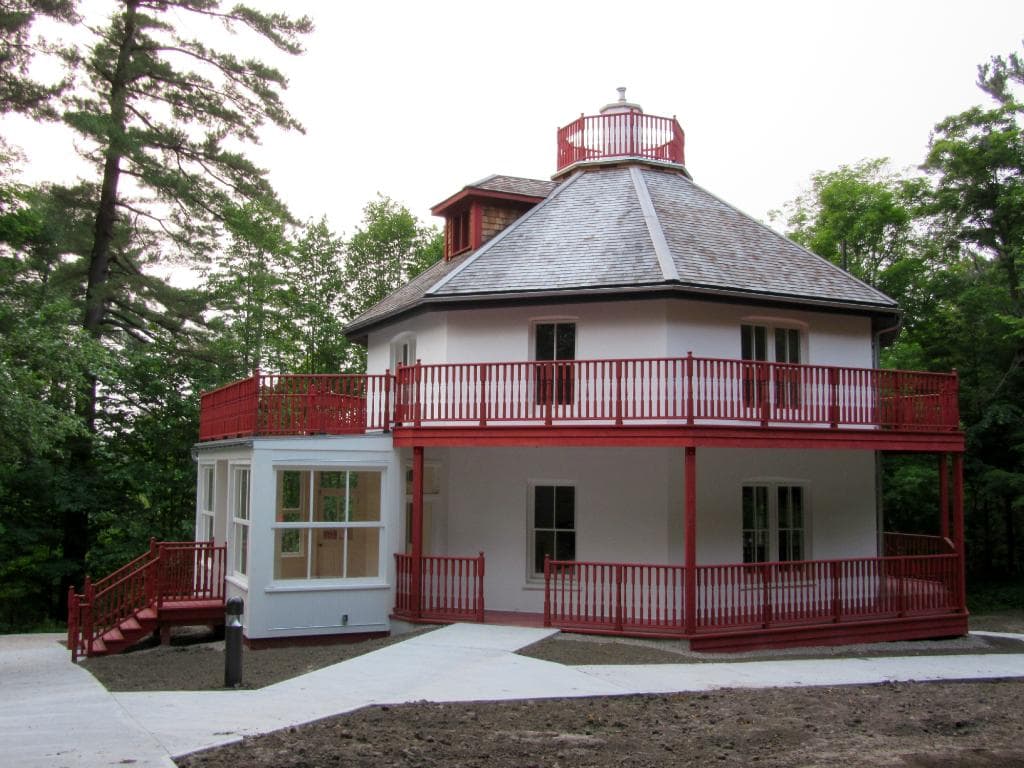 Uniquely shaped home