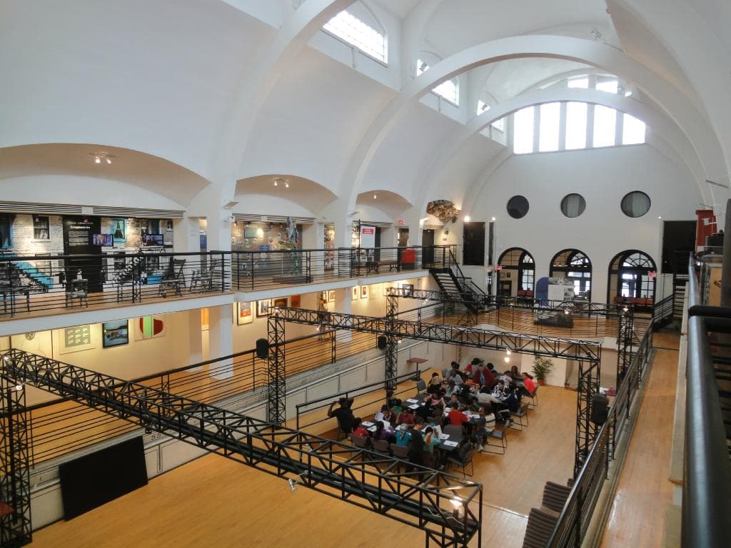 Intérieur de l'Écomusée du fier monde