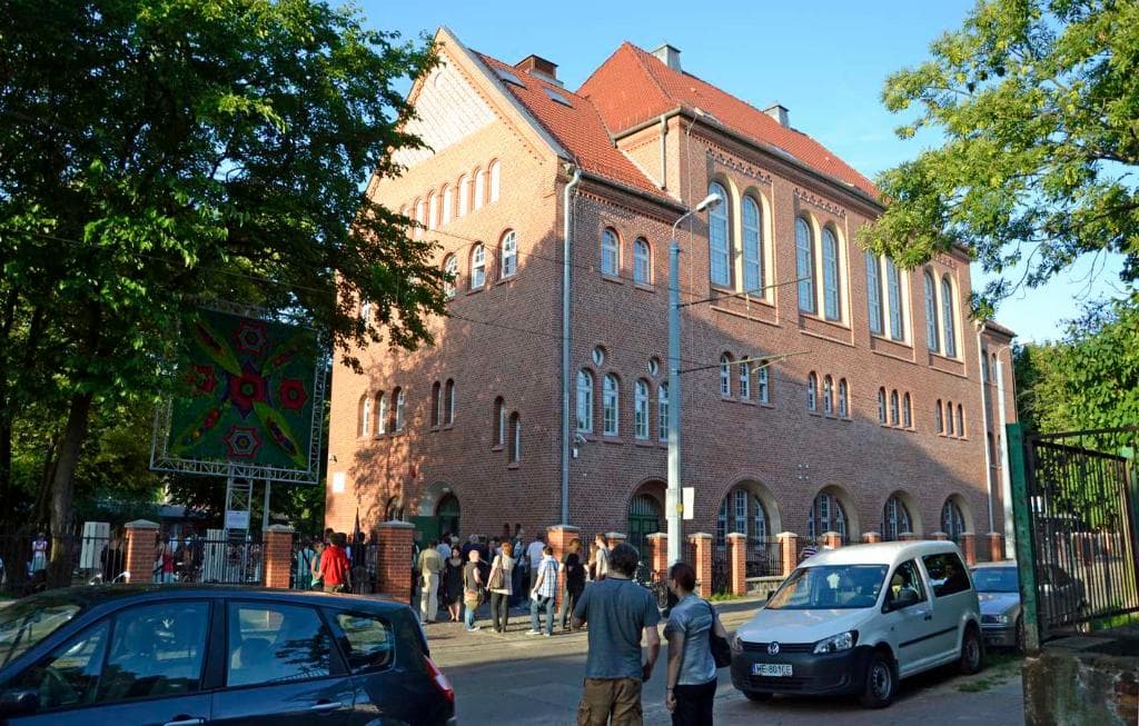 getlstd_property_photo