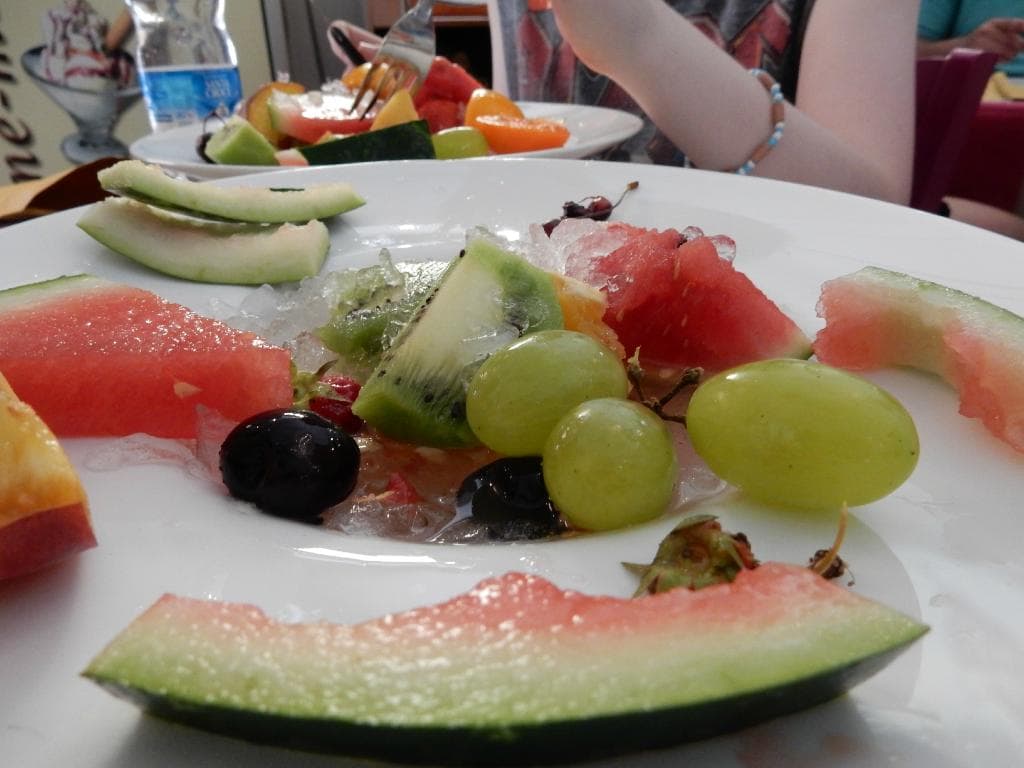 fruit platter...fantastic
