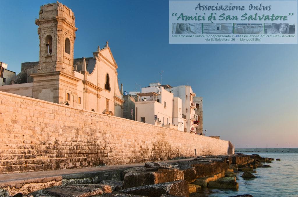 L'antica chiesa di San Salvatore, lungomare - Monopoli
