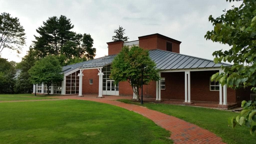 Historical buildings, grounds, modern classes.