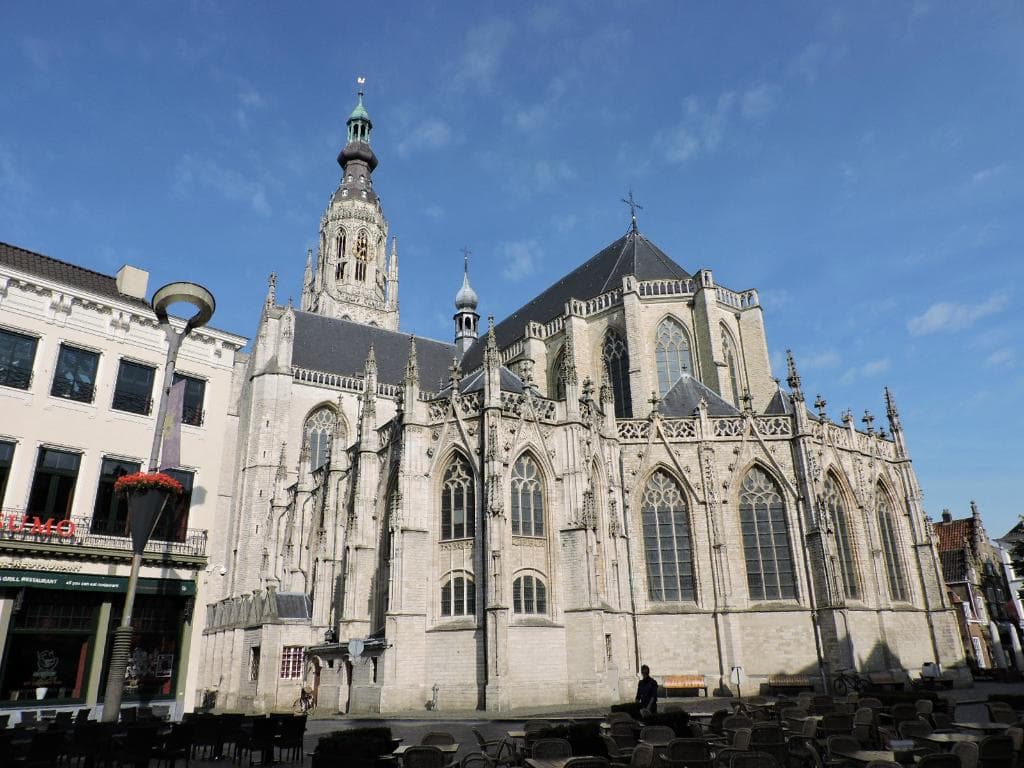 Grote of Onze Lieve Vrouwekerk, Breda, Holanda.