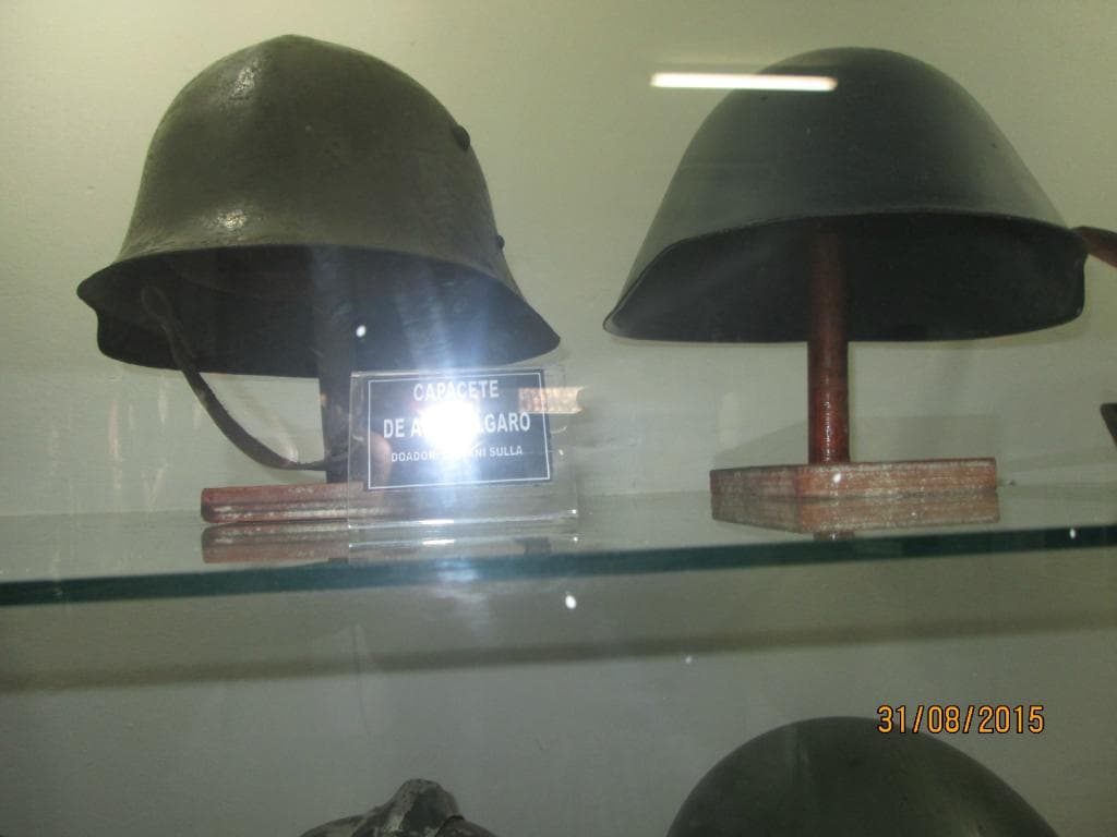 capacetes de aço - ingleses.