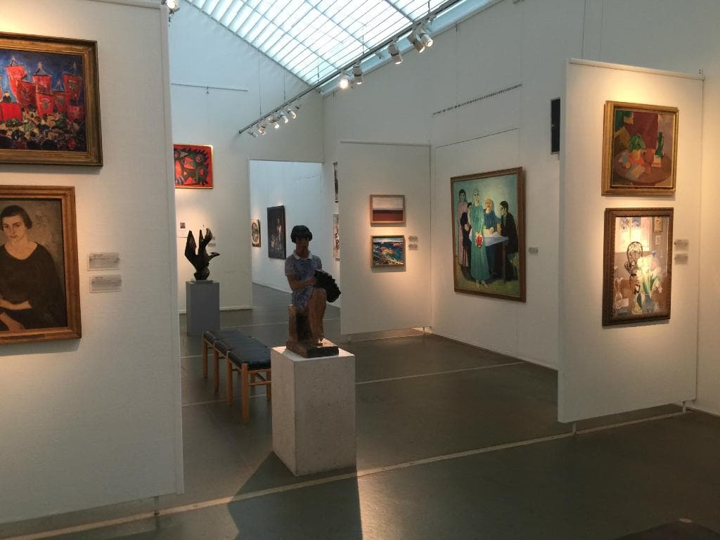 2階奥にある展示会場