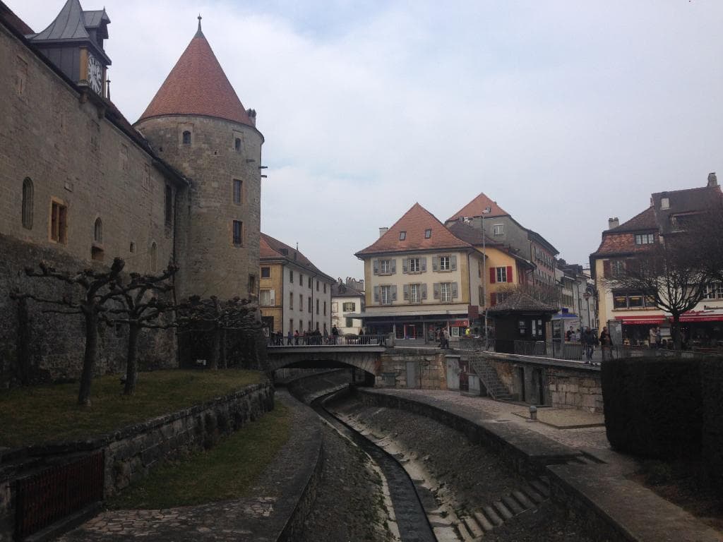 вид снаружи замка