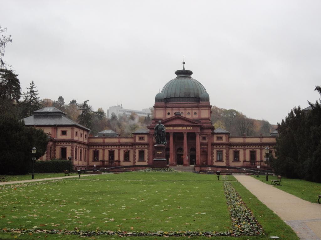 温泉町バート・ホンブルグが誇るカイザー・ウィルヘルムス温泉