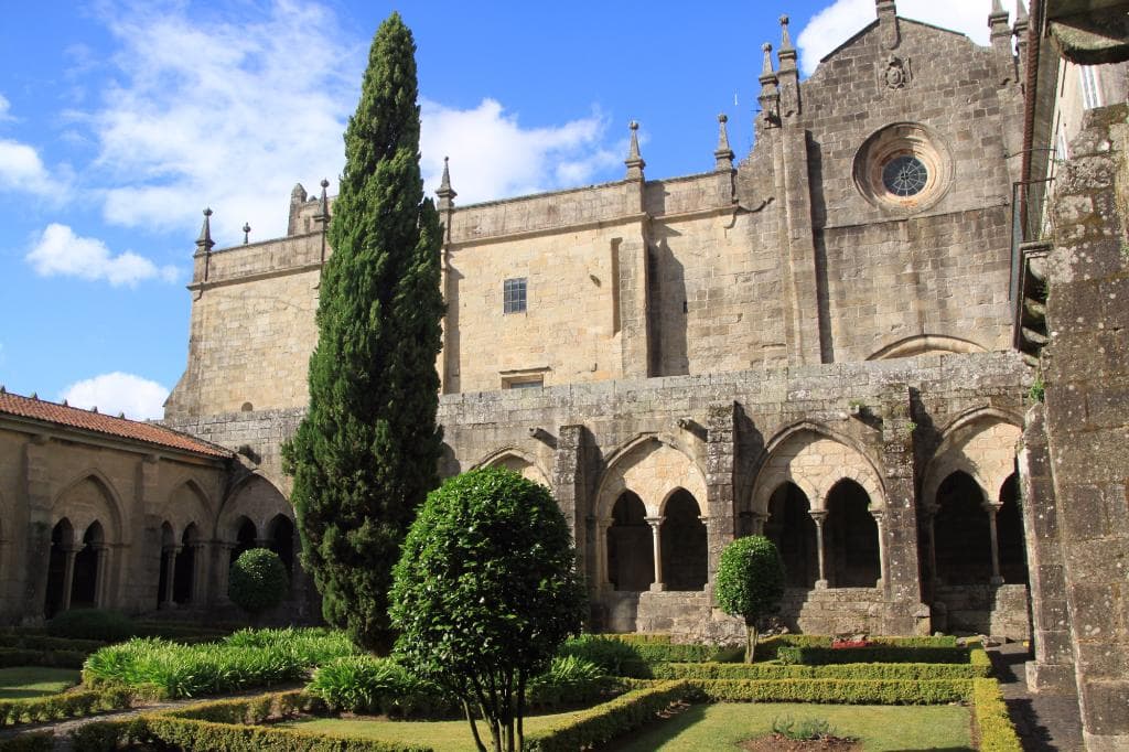 Claustro