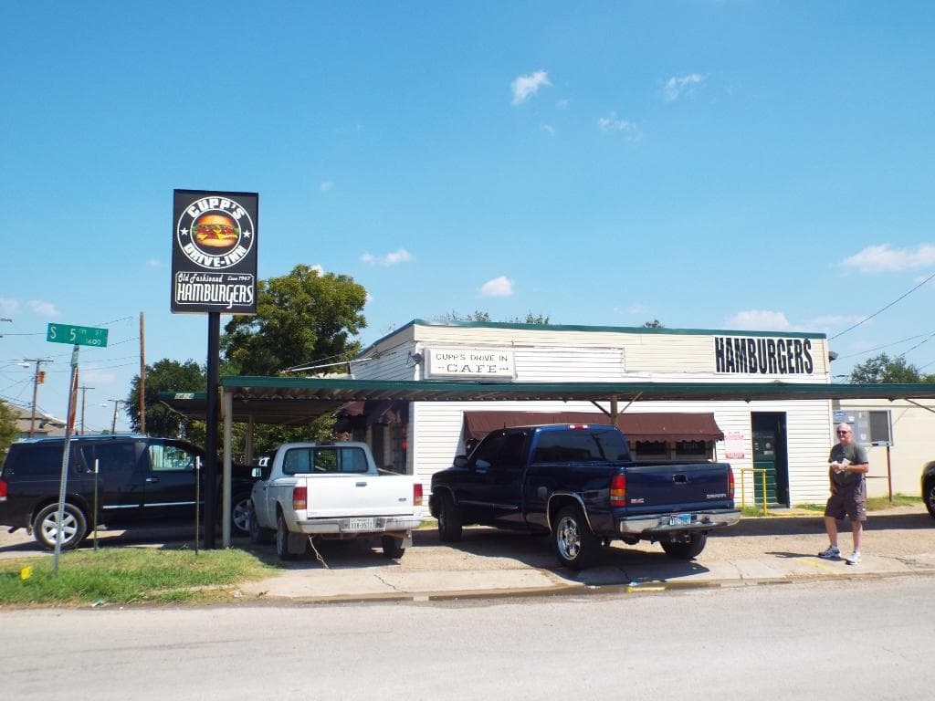 Cupps Drive In, Waco, Texas