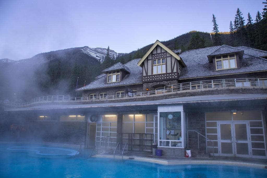 Banff Upper Hot Springhouse in wintes Bathhouse- Credit Parks Canada, Olivia Robinson