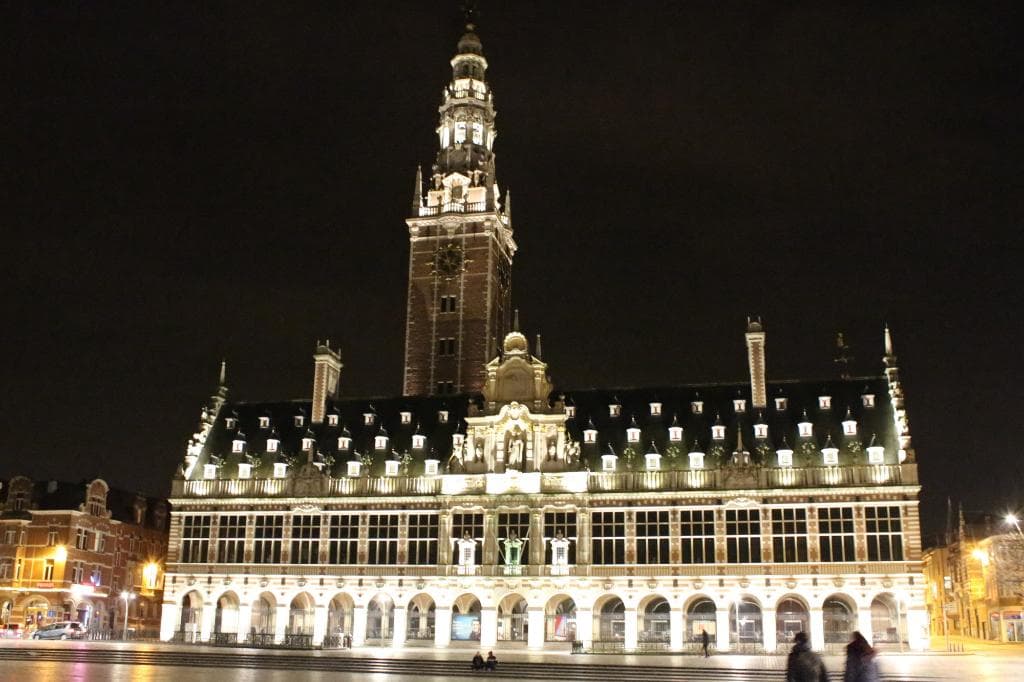 Университетская библиотека в Лёвене