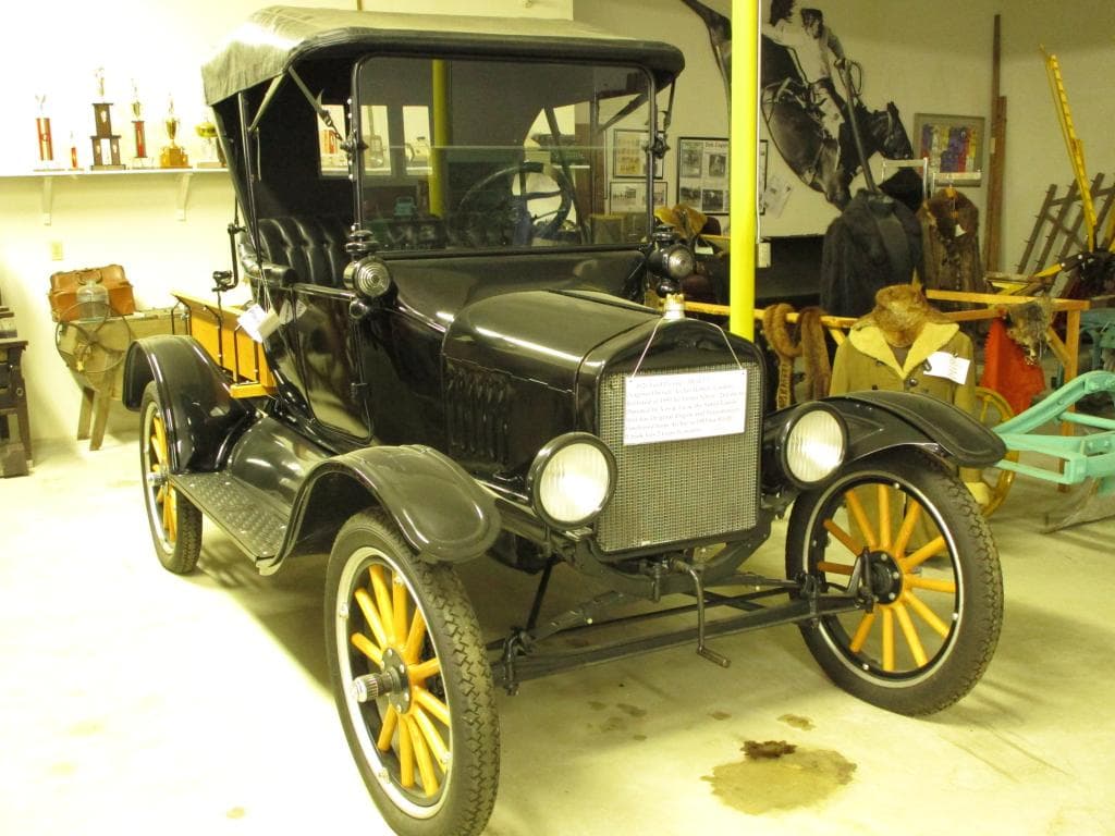 1920 Ford Pickup - Model T