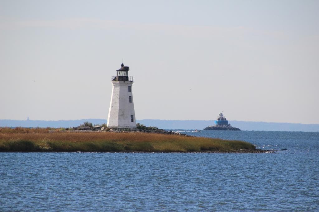 Fayerweather Island Light