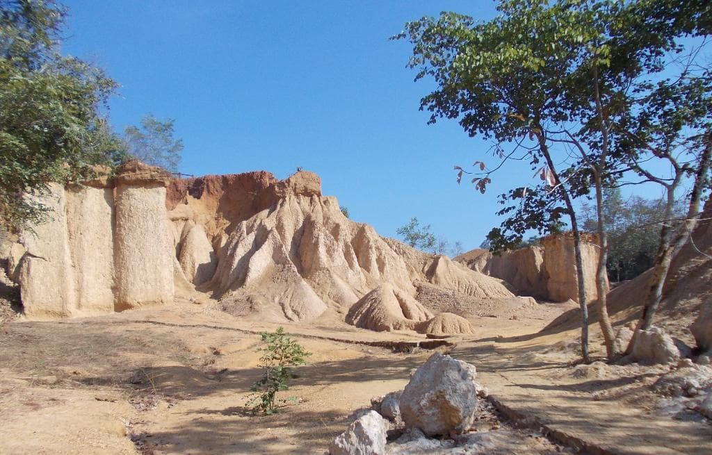 กระโดดที่แพะเมืองผี 7