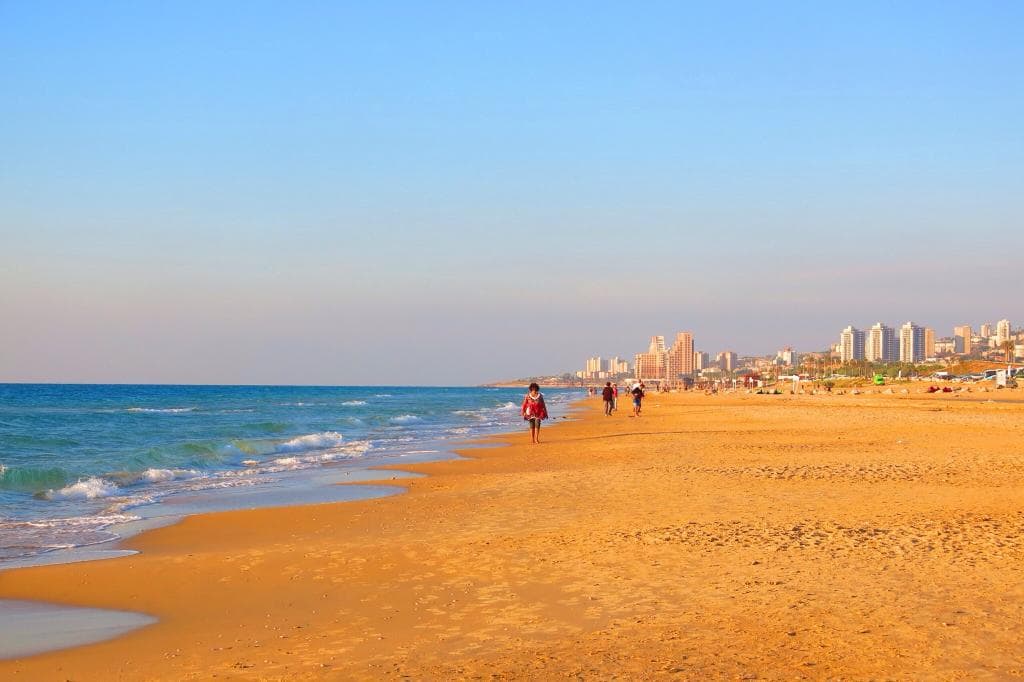 Dado Beach