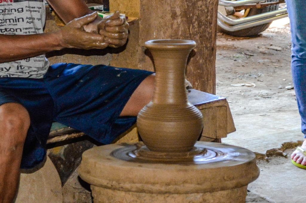 Burnay-making demonstration