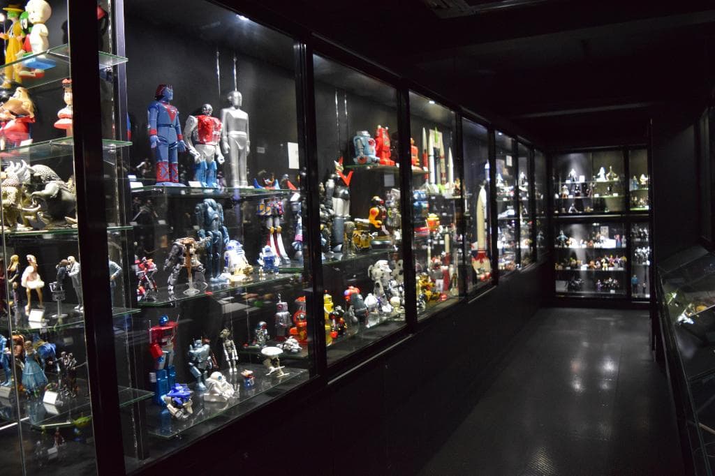 Toys display