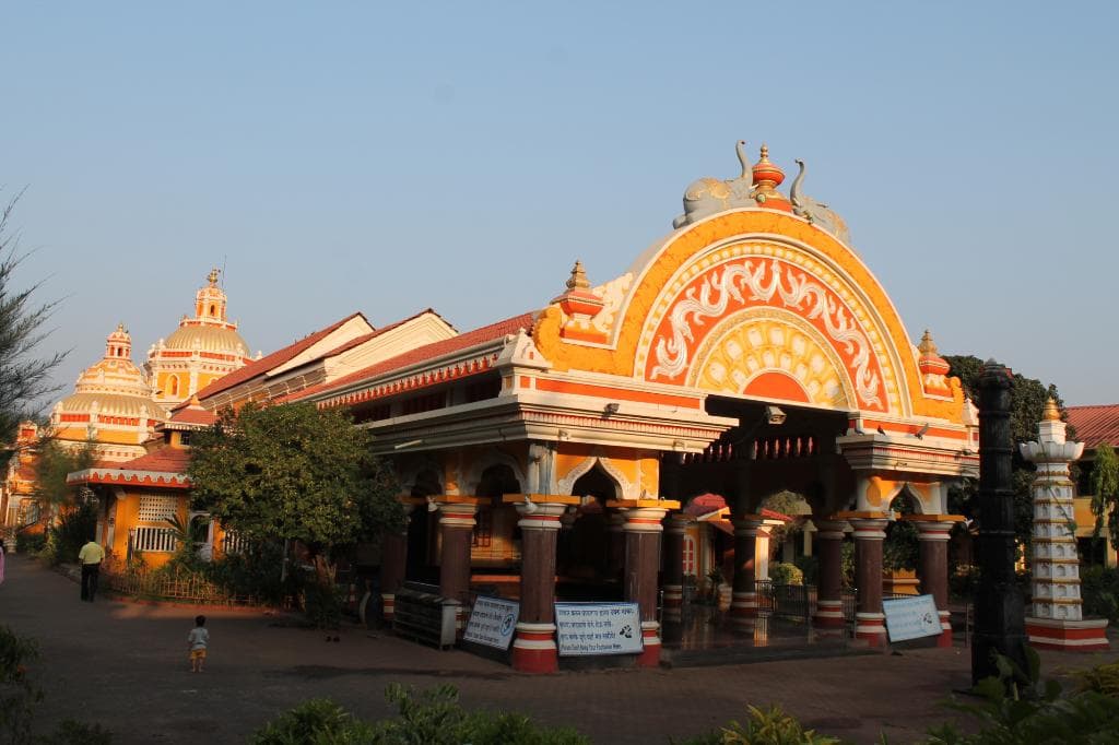 Mahalaksmi temple Bandoda Goa