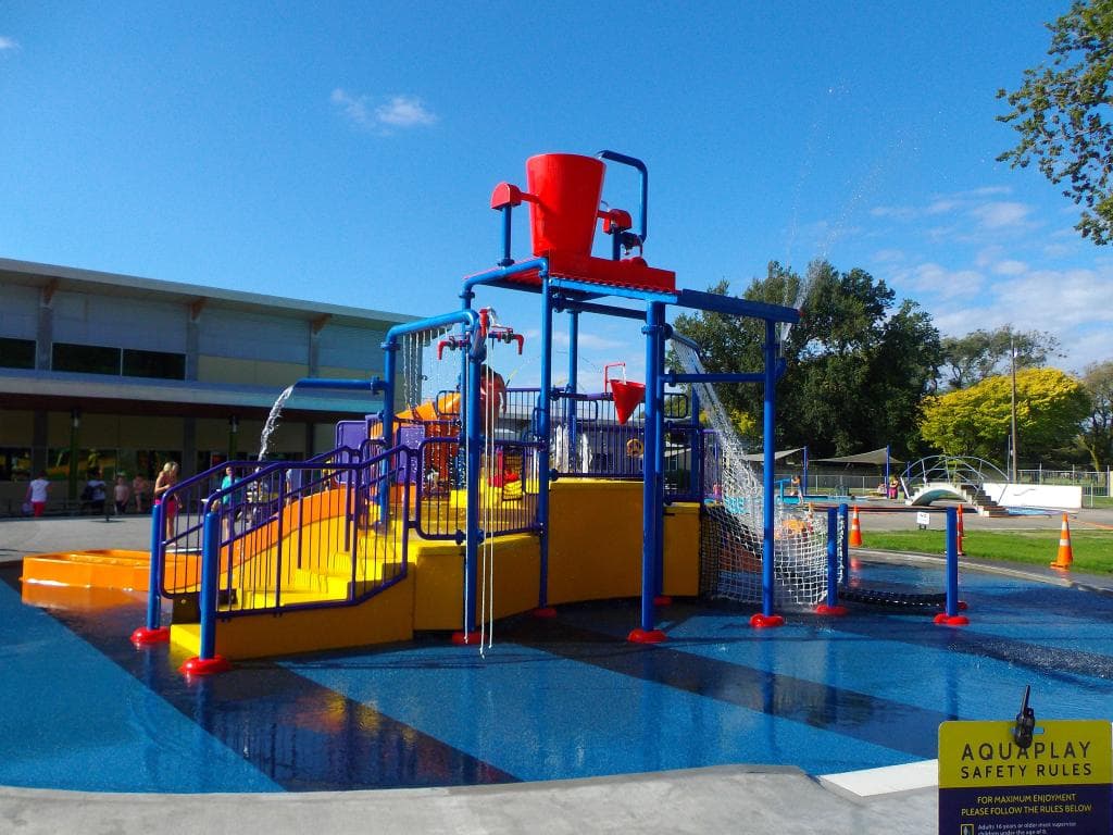 AquaPlay