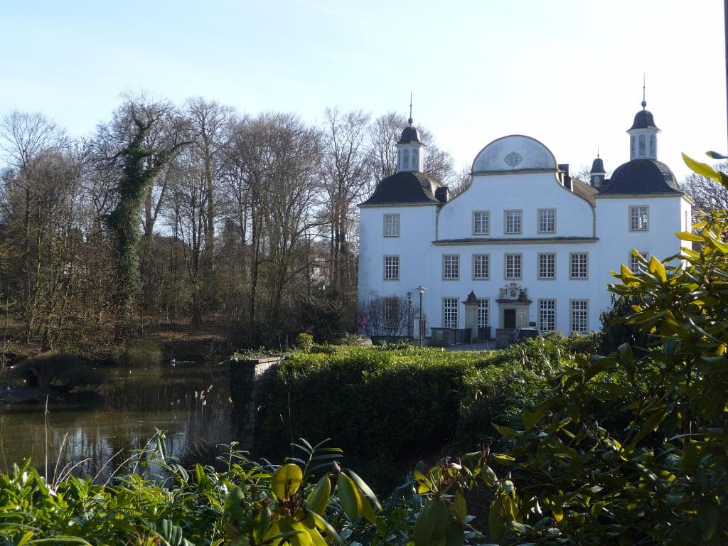 Schloss Borbeck (Ansicht vom Haupteingang aus)