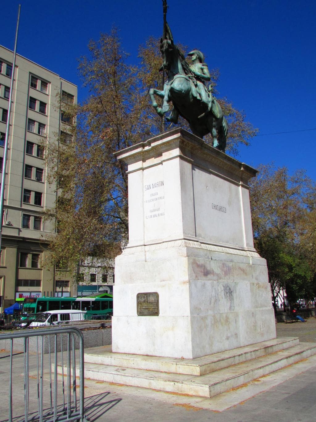 Em frente ao La Moneda