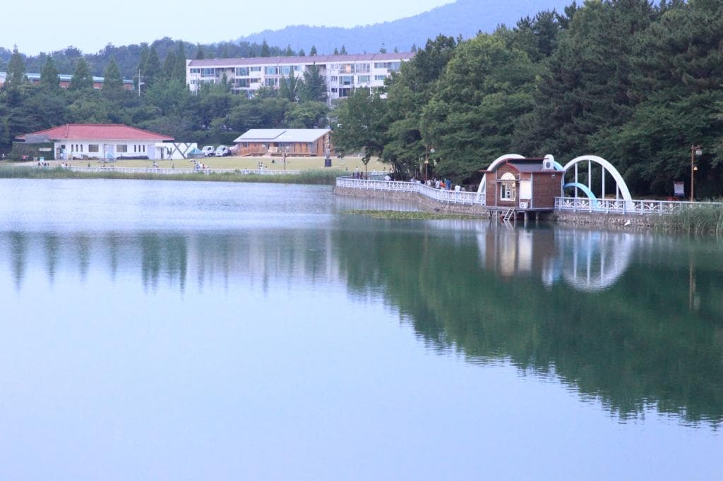 Yongji Lake in Changwon