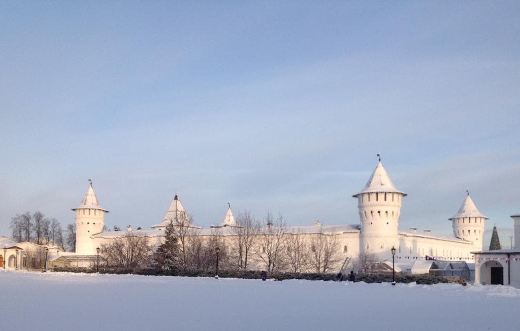 Со стороны Собора