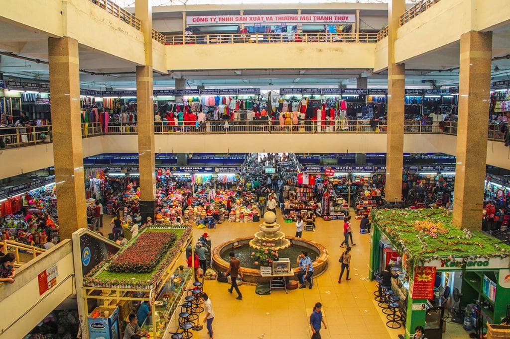 Many shops selling similar stuff