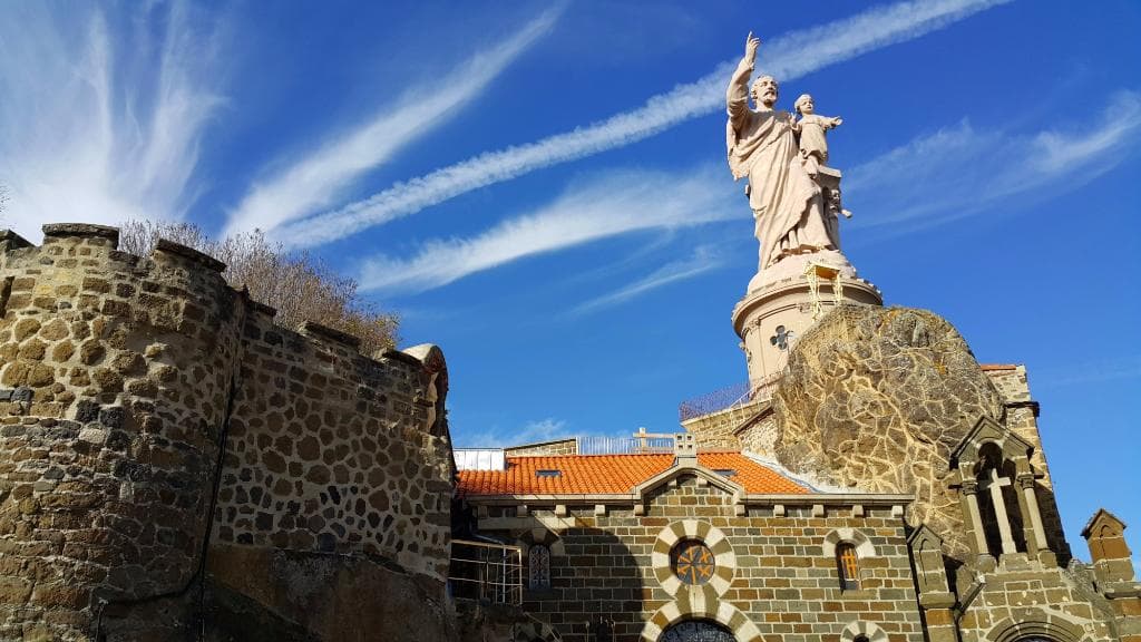 Au sommet du sanctuaire 