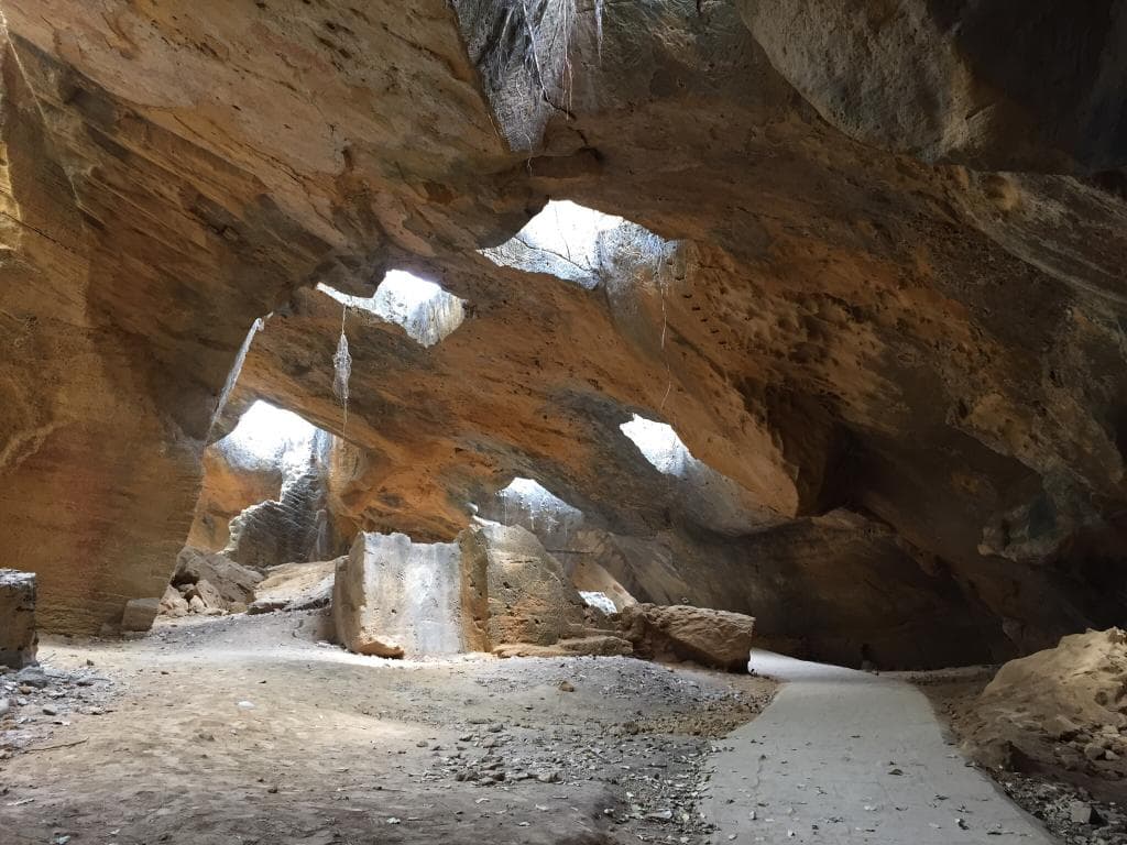 Naida Caves