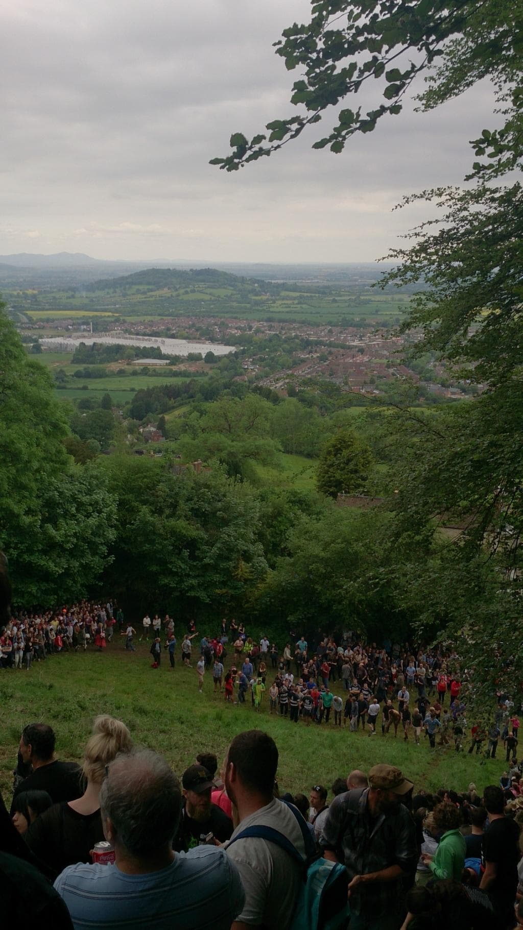 Coopers Hill Cheese-Rolling